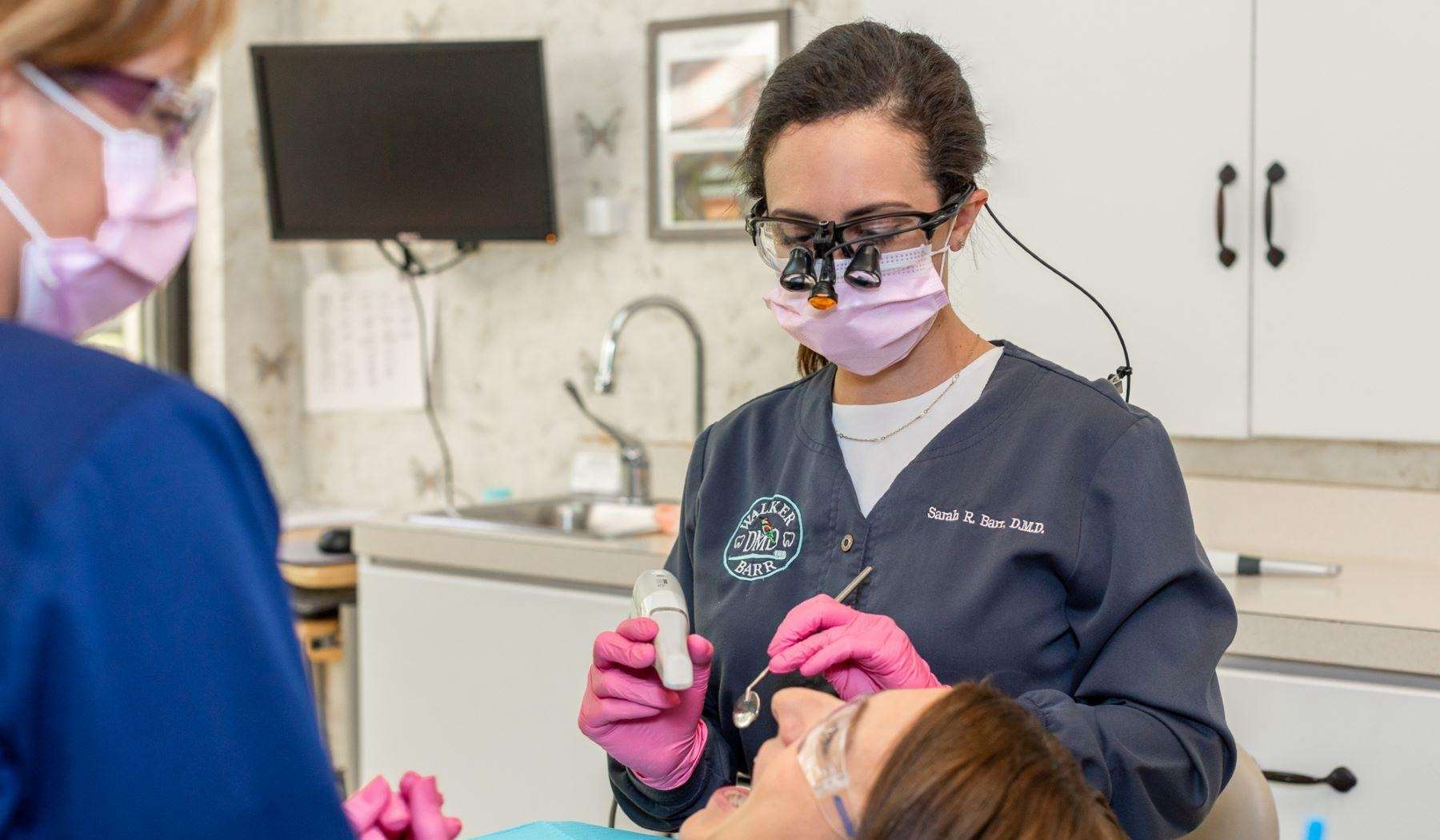Dentist in Brandon, FL performing gum disease treatment